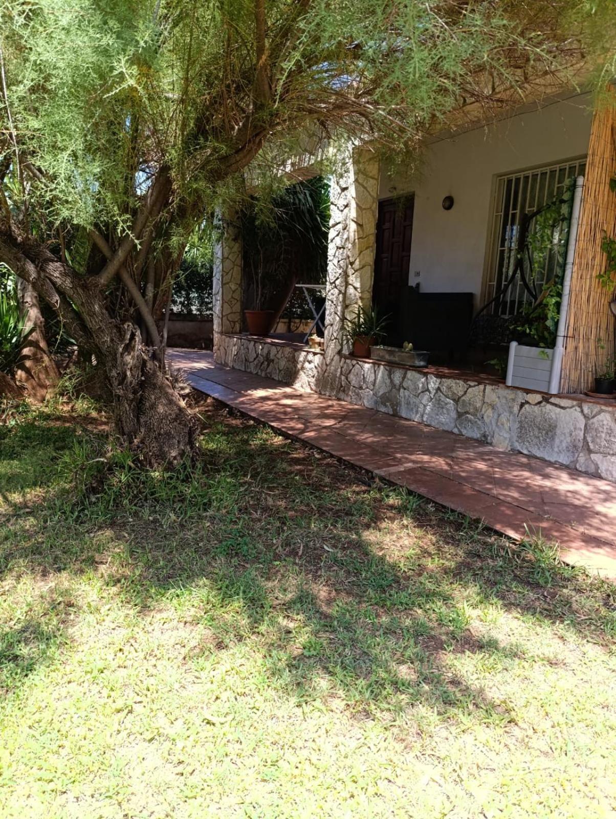 Casa In Giardino A Pochi Passi Dal Mare Villa Palermo Bagian luar foto