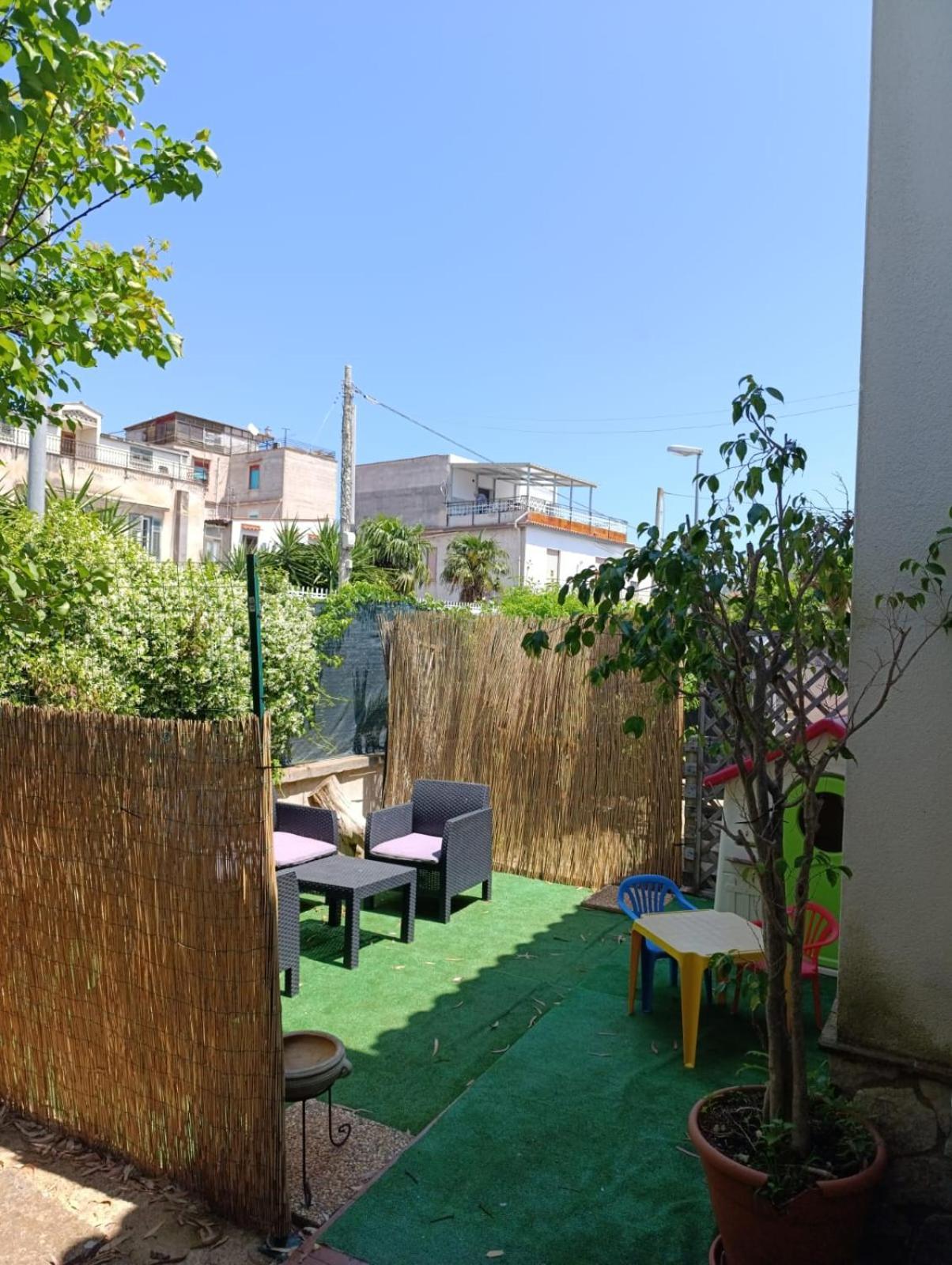 Casa In Giardino A Pochi Passi Dal Mare Villa Palermo Bagian luar foto